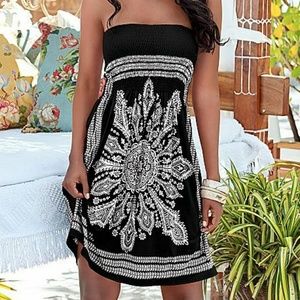 Venus Black Beach Strapless Cover Up Medium